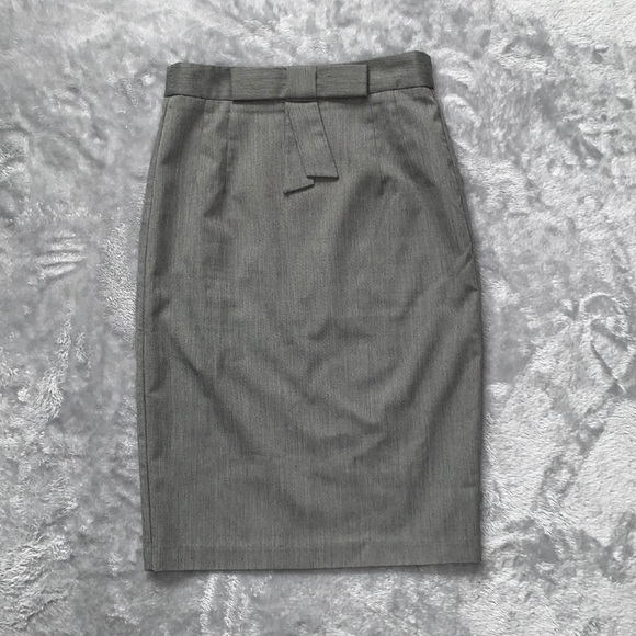 Forever 21 Gray Bow Front High Waist Pencil Skirt - Picture 1 of 6